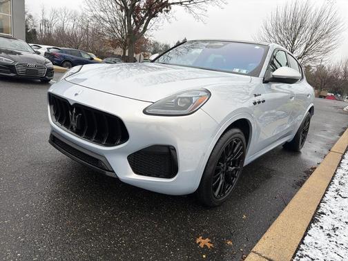 2024 Maserati Grecale Modena
