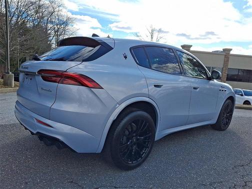 2024 Maserati Grecale Modena