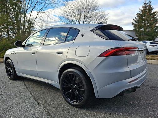 2024 Maserati Grecale Modena