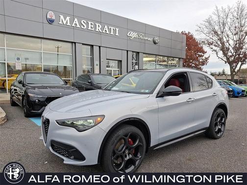 2025 Alfa Romeo Stelvio Sprint AWD