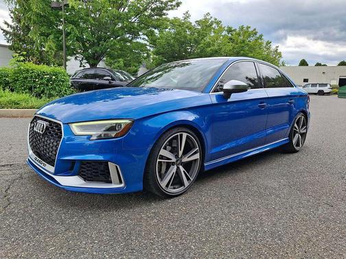 Ara Blue Crystal Effect 2018 Audi RS 3 2.5T