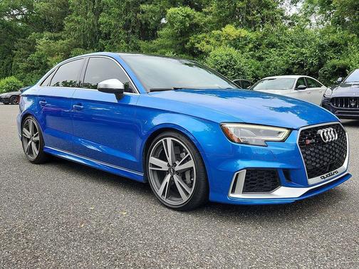 Ara Blue Crystal Effect 2018 Audi RS 3 2.5T