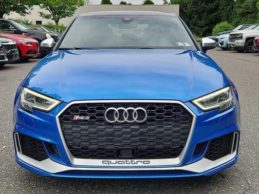 Ara Blue Crystal Effect 2018 Audi RS 3 2.5T
