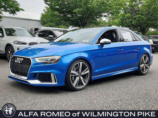 Ara Blue Crystal Effect 2018 Audi RS 3 2.5T