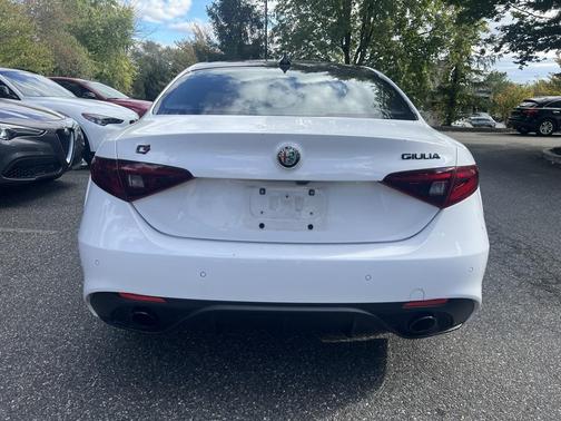 2020 Alfa Romeo Giulia Ti Sport