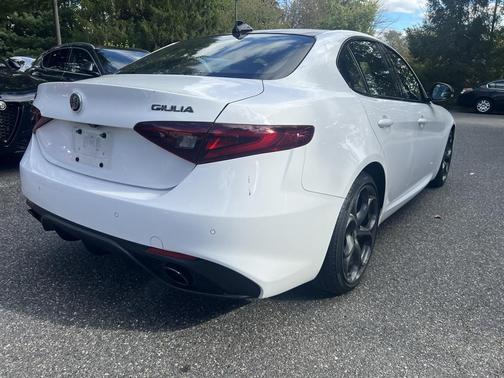 2020 Alfa Romeo Giulia Ti Sport