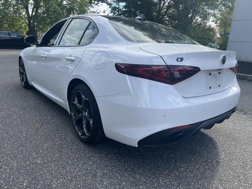 2020 Alfa Romeo Giulia Ti Sport