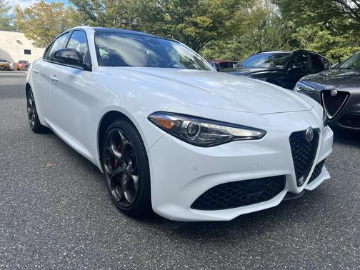 2020 Alfa Romeo Giulia Ti Sport