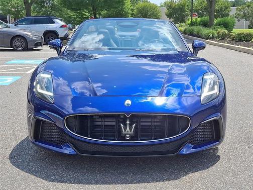 2024 Maserati GranCabrio Trofeo