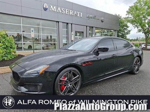 2021 Maserati Quattroporte Trofeo