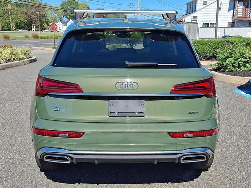 2023 Audi Q5 45 S line Premium Plus