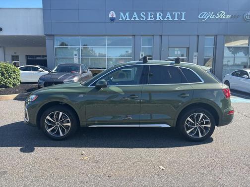 2023 Audi Q5 45 S line Premium Plus
