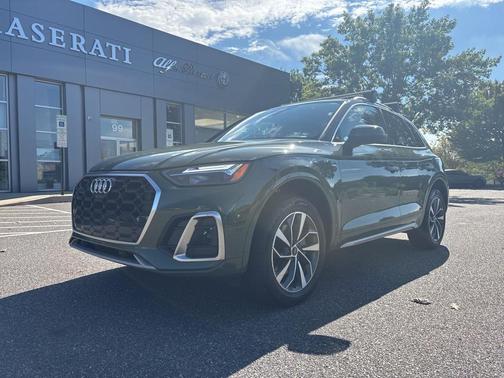 2023 Audi Q5 45 S line Premium Plus