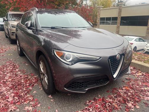 2019 Alfa Romeo Stelvio Ti Lusso