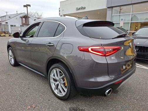 2019 Alfa Romeo Stelvio Ti Lusso