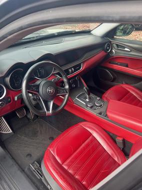 2019 Alfa Romeo Stelvio Ti Lusso