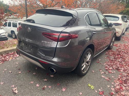 2019 Alfa Romeo Stelvio Ti Lusso