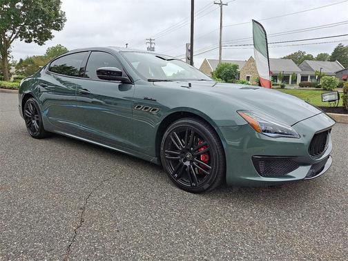 2022 Maserati Quattroporte Modena Q4
