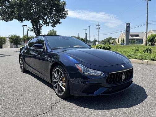 2022 Maserati Ghibli Modena Q4