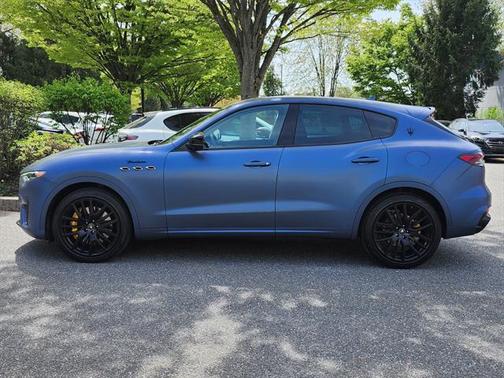 2022 Maserati Levante Modena