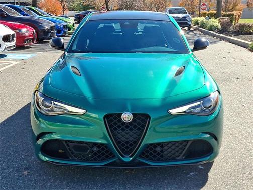 2023 Alfa Romeo Giulia Quadrifoglio