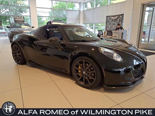 2018 Alfa Romeo 4C Spider Base