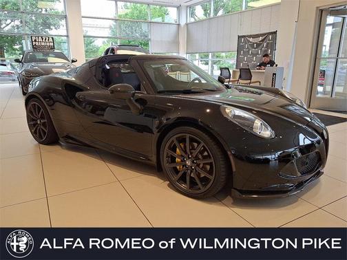 2018 Alfa Romeo 4C Spider Base