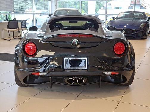 Black 2018 Alfa Romeo 4C Spider Base