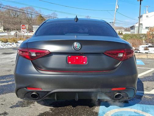 2020 Alfa Romeo Giulia Sport