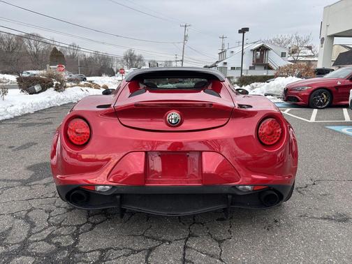 Rosso Alfa 2016 Alfa Romeo 4C Spider Base