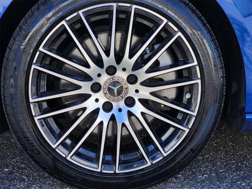2023 Mercedes-Benz C-Class 4MATIC Sedan