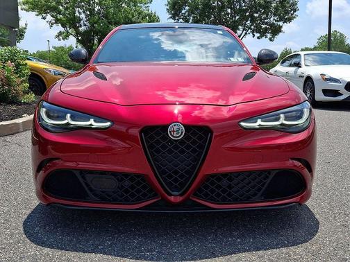 Rosso Etna 2024 Alfa Romeo Giulia Quadrifoglio