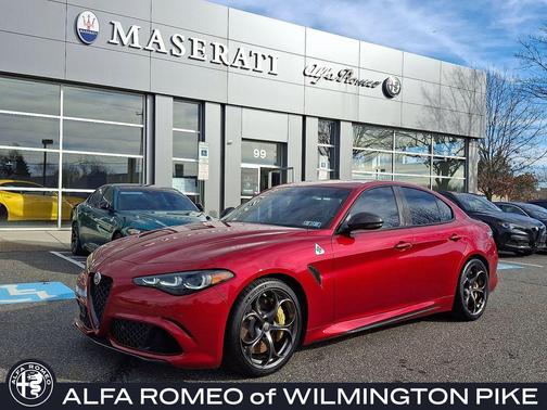 Rosso Etna 2024 Alfa Romeo Giulia Quadrifoglio