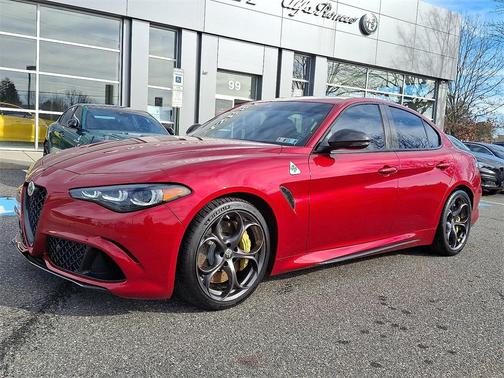 2024 Alfa Romeo Giulia Quadrifoglio