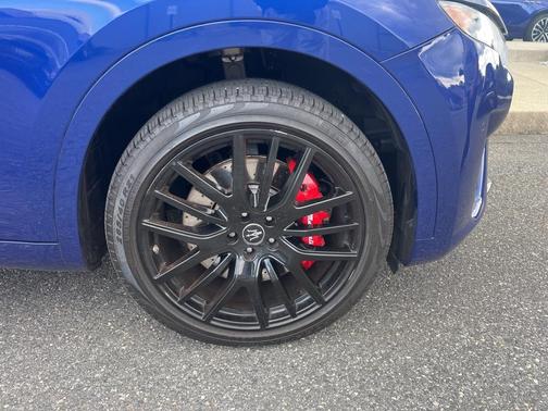 2024 Maserati Levante Modena Ultima