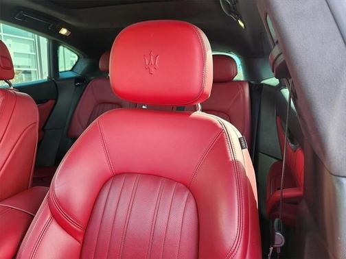 2021 Maserati Levante Base
