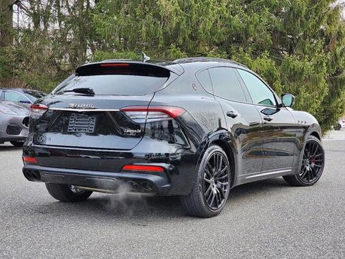 2021 Maserati Levante Base