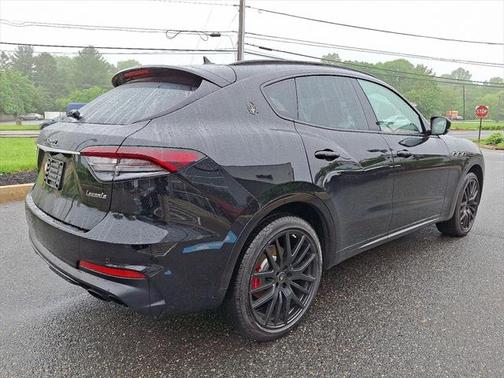 2021 Maserati Levante Base