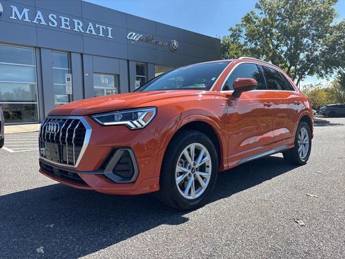 2024 Audi Q3 45 S line Premium Plus