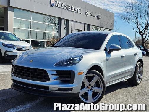 2020 Porsche Macan Base