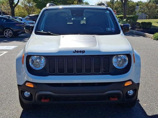 2023 Jeep Renegade Trailhawk