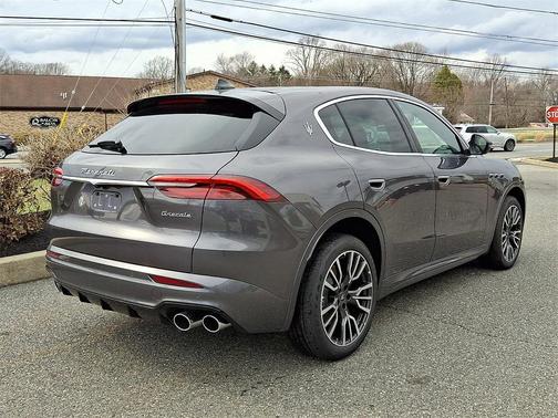 2025 Maserati Grecale Base