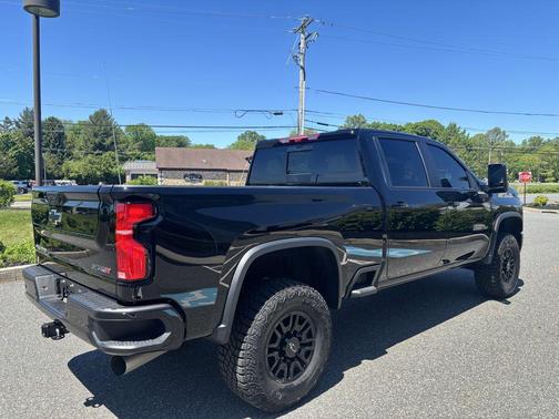 Black 2026 Chevrolet Silverado 2500 Crew Cab, Standard Bed, XR2, 4WD