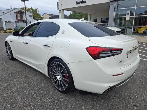 2021 Maserati Ghibli S GranLusso