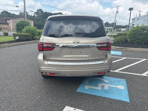 2023 INFINITI QX80 SENSORY AWD
