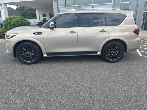2023 INFINITI QX80 SENSORY AWD
