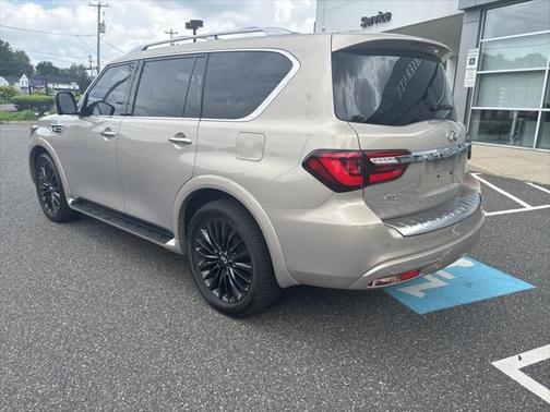 2023 INFINITI QX80 SENSORY AWD