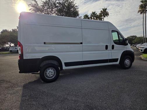 Bright White Clearcoat 2023 RAM ProMaster 2500 High Roof