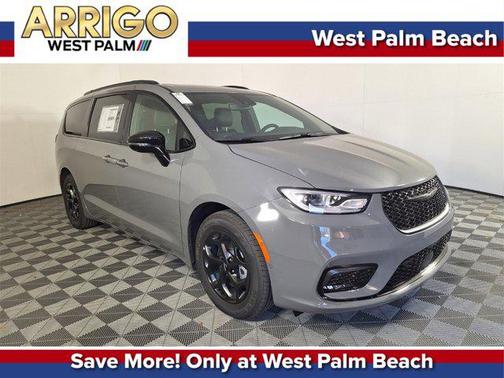 2025 Chrysler Pacifica Hybrid Premium S Appearance Pkg