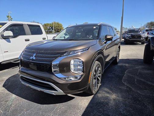 2022 Mitsubishi Outlander SEL 2.5 2WD